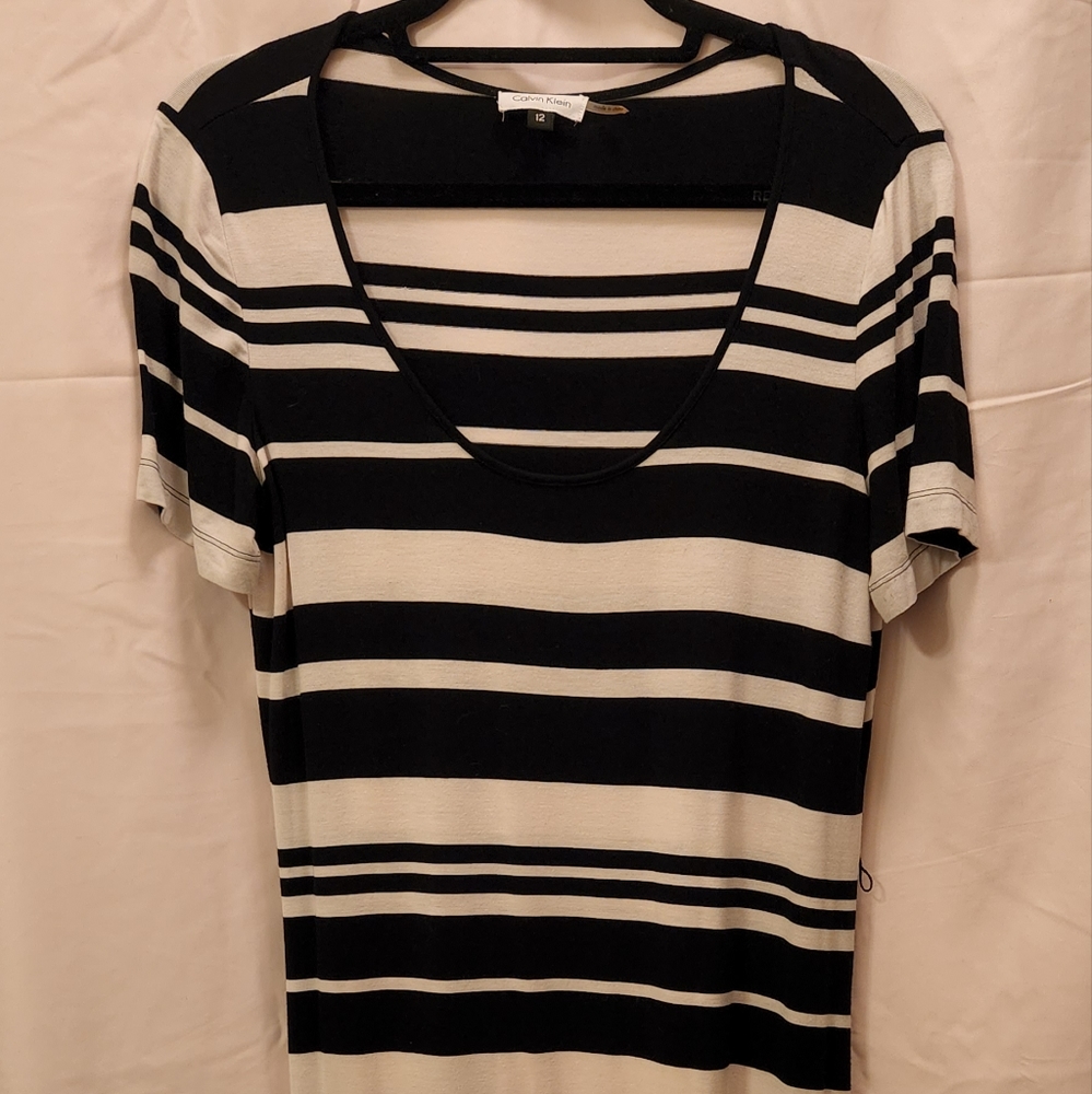 EUC Mid Length cotton stripe dress from Calvin Klein size M